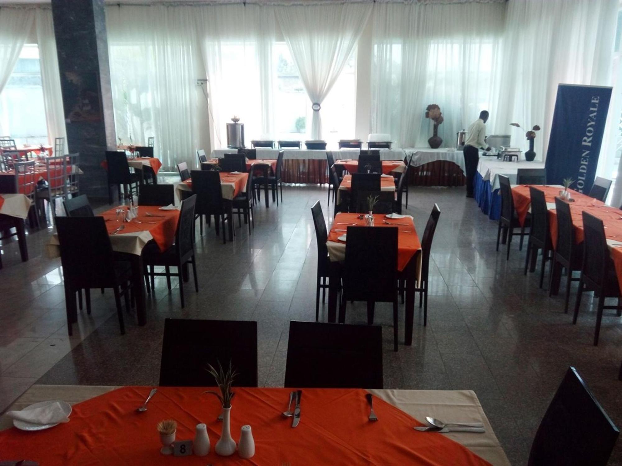 Room In Lodge - Golden Royale Hotel Ενούγκου Εξωτερικό φωτογραφία